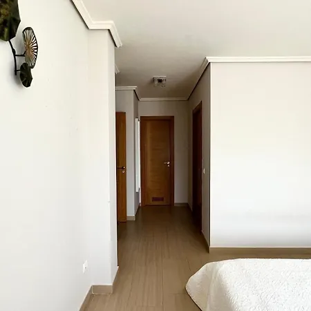 Ocean View Two Bedroom * גרנדילה דה אבונה