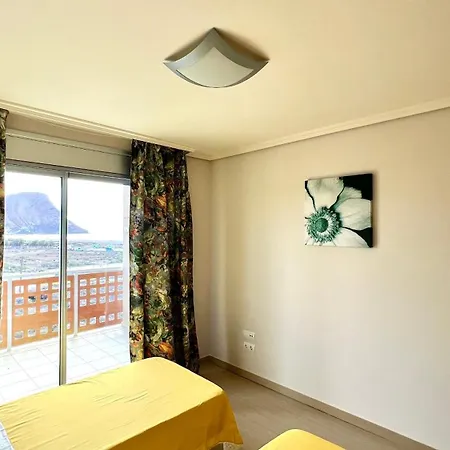 דירה Ocean View Two Bedroom *