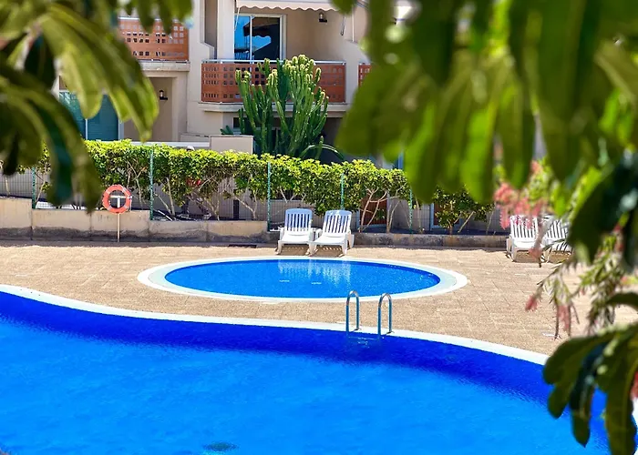 Ocean View Two Bedroom アパート