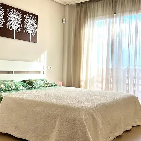 Ocean View Two Bedroom Appartement